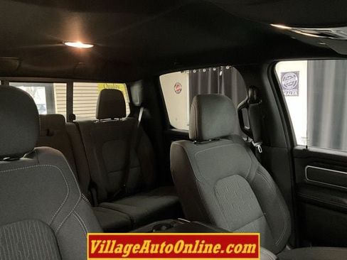 Used 2023 RAM 1500 Big Horn AWD/4WD image 42