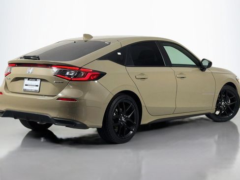 Used 2025 Honda Civic Sport image 12
