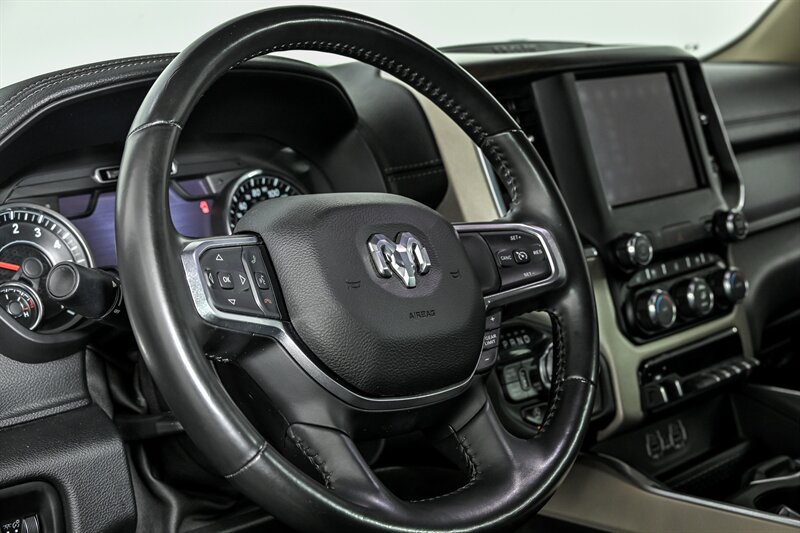 Used 2021 RAM 1500 Laramie AWD/4WD image 17