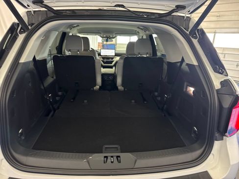 New 2026 Ford Explorer Active w/ Active Comfort Package AWD/4WD image 24