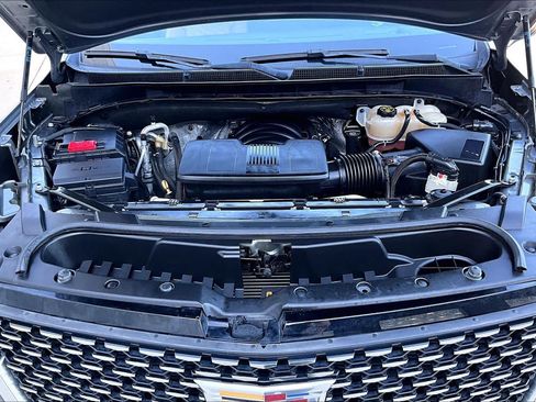 Used 2021 Cadillac Escalade ESV Premium Luxury RWD image 27