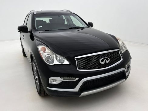 Used 2017 INFINITI QX50 AWD w/ Deluxe Touring Package image 5