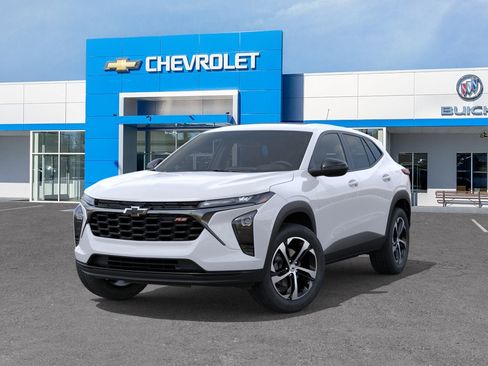 New 2026 Chevrolet Trax RS w/ Sunroof Package FWD image 23