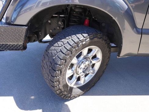 Used 2015 Ford F250 Lariat w/ Lariat Interior Package AWD/4WD image 29