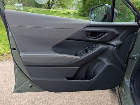 Used 2024 Subaru Crosstrek 2.5i Sport image 30