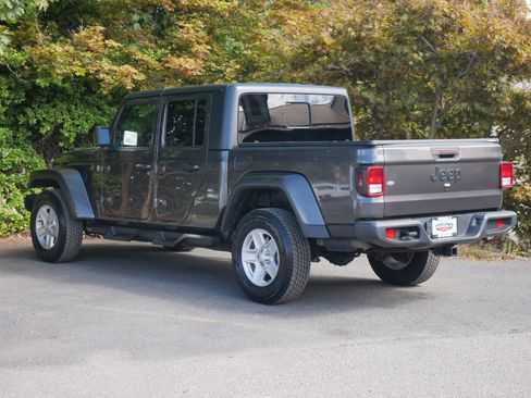 Used 2021 Jeep Gladiator Sport image 20