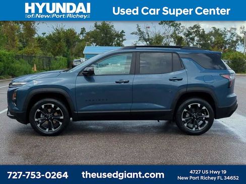 Used 2025 Chevrolet Equinox RS w/ Safety and Technology Package FWD image 2