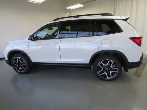 Used 2023 Honda Passport Elite image 26