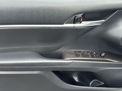 Certified 2023 Toyota Camry SE image 11