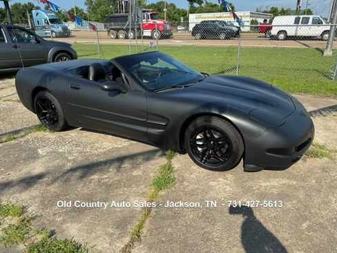 Used 2003 Chevrolet Corvette Convertible w/ Preferred Equipment Group1 image 26