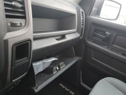 Used 2017 RAM 1500 Express w/ Express Value Package image 25