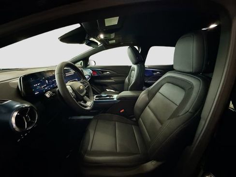 New 2026 Chevrolet Equinox EV LT AWD/4WD image 22