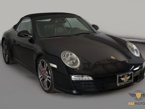 Used 2012 Porsche 911 Carrera S image 2