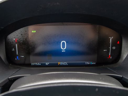 Used 2025 Ford Escape SE FWD image 20