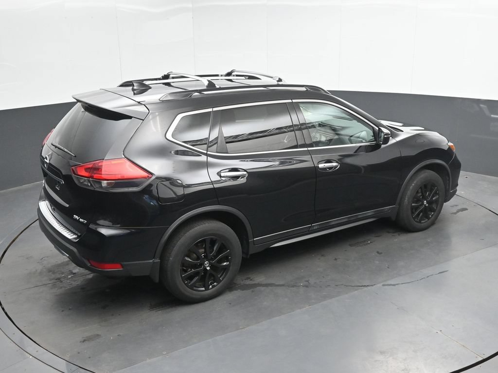 Used 2017 Nissan Rogue SV w/ Midnight Edition AWD/4WD image 18