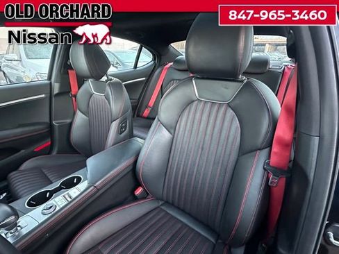 Used 2023 Genesis G70 2.0T w/ Sport Prestige Package image 18