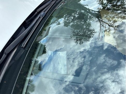 Used 2015 BMW 750Li RWD image 14