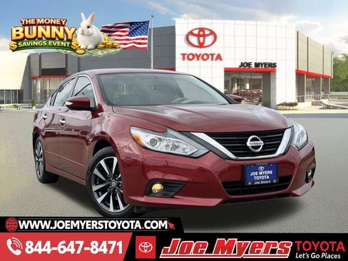 Used 2016 Nissan Altima 2.5 SL w/ Moonroof Package image 1