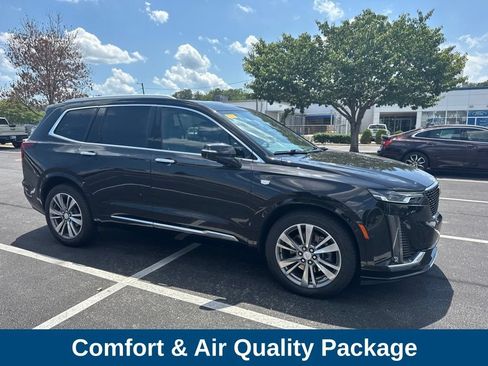 Used 2021 Cadillac XT6 Premium Luxury FWD image 4