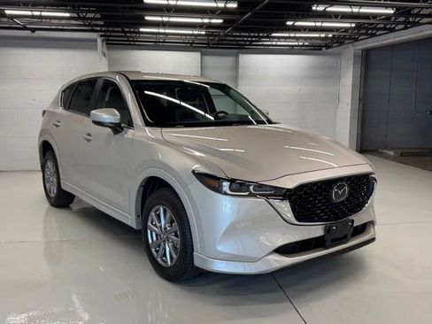 Used 2025 MAZDA CX-5 AWD 2.5 S w/ Preferred Package image 8