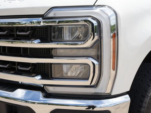 Used 2024 Ford F250 King Ranch w/ Chrome Package AWD/4WD image 31