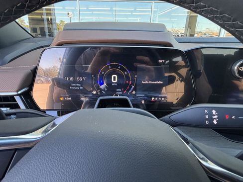 New 2026 Chevrolet Suburban High Country image 15