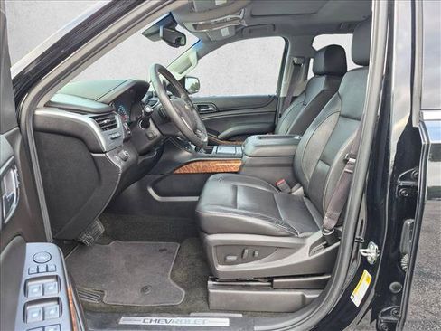 Used 2017 Chevrolet Tahoe Premier RWD image 16