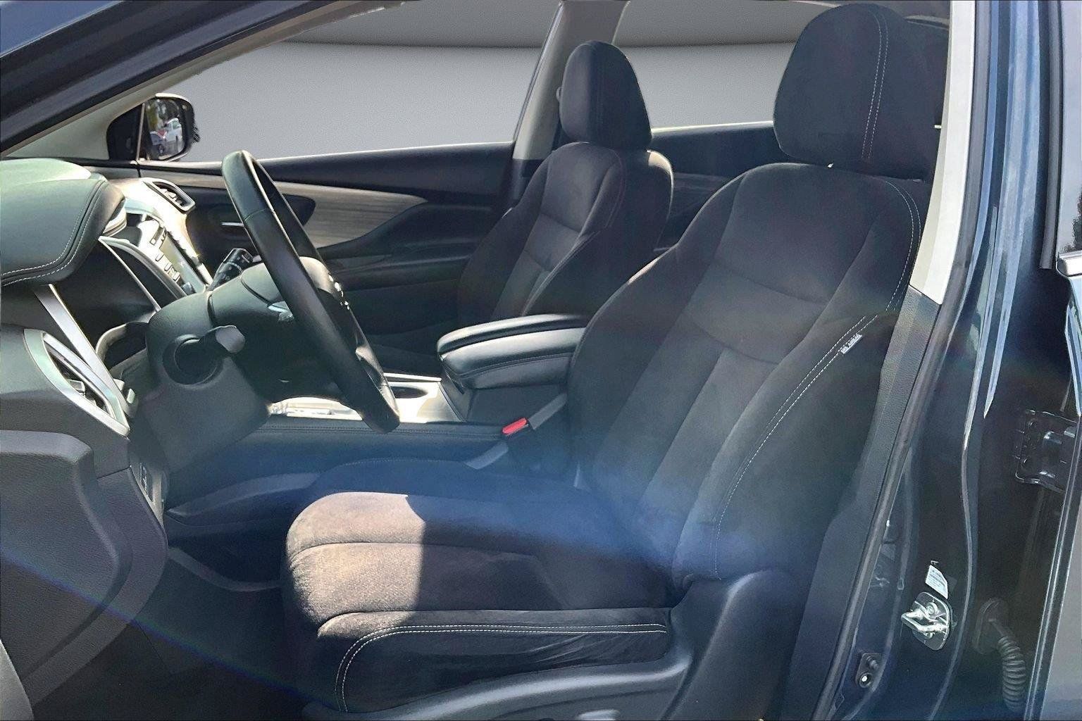 Used 2018 Nissan Murano SV AWD/4WD image 21