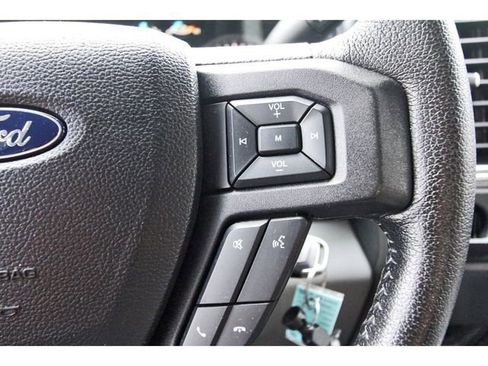Used 2015 Ford F150 XLT w/ Equipment Group 301A Mid RWD image 19
