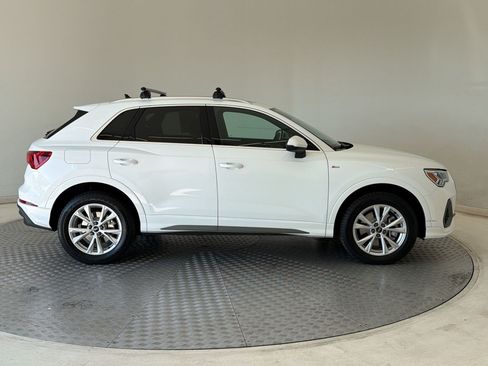 Used 2023 Audi Q3 2.0T Premium AWD/4WD image 8