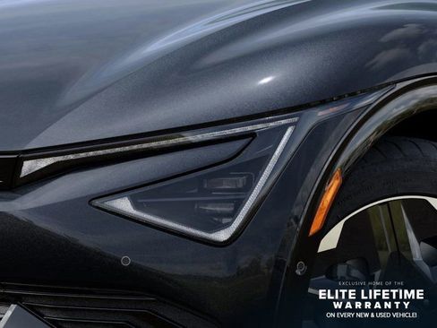 New 2025 Kia EV6 Wind RWD image 11