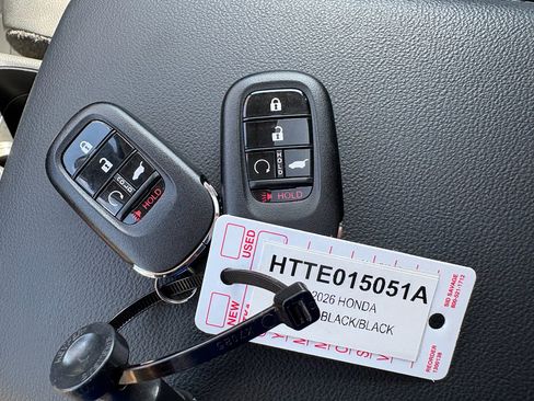 Certified 2026 Honda CR-V EX-L image 35