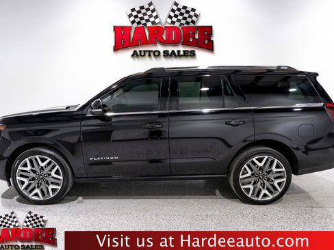Used 2025 Ford Expedition Platinum w/ Platinum Ultimate Package AWD/4WD image 1