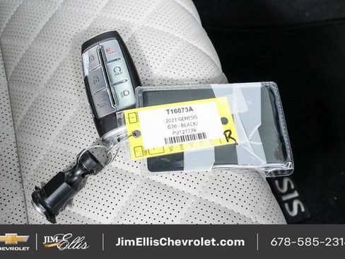 Used 2023 Genesis G70 3.3T w/ Sport Prestige Package image 39