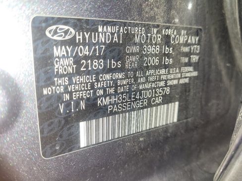 Used 2018 Hyundai Elantra GT FWD image 33