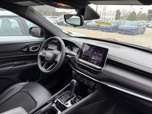 Used 2022 Jeep Compass Altitude image 21