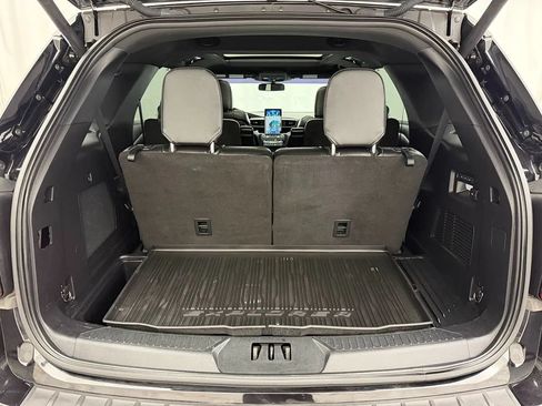 Used 2020 Ford Explorer ST w/ Premium Technology Package AWD/4WD image 39
