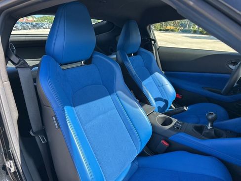 Used 2024 Nissan Z Performance w/ Floor Mat Package image 39