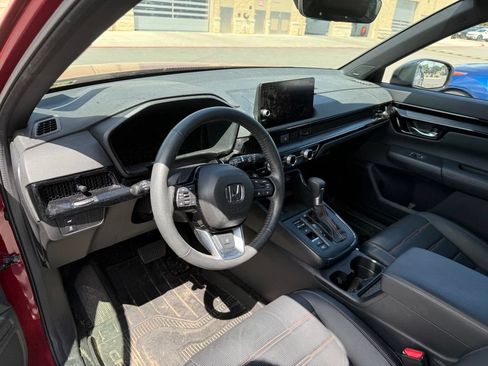Used 2024 Honda CR-V Sport Touring image 7