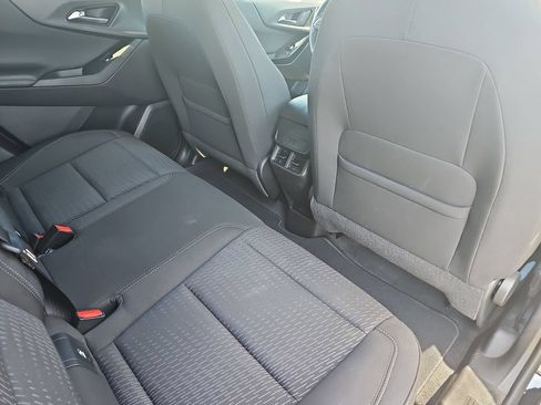 Used 2025 Chevrolet Equinox LT AWD/4WD image 11