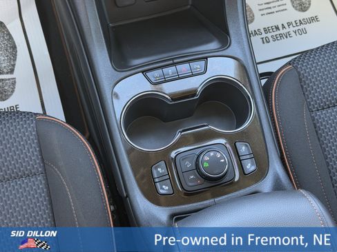 Used 2023 GMC Acadia AT4 w/ Trailering Package AWD/4WD image 12