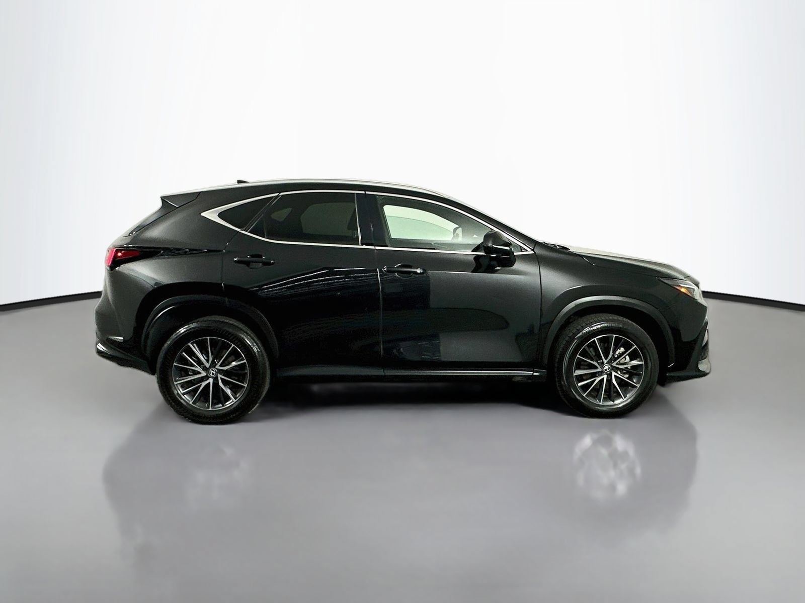 Used 2024 Lexus NX 350 AWD image 8