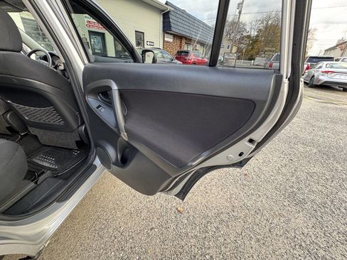 Used 2009 Toyota RAV4 Sport image 51