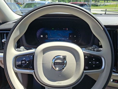 New 2026 Volvo V60 B5 Cross Country Plus w/ Climate Package AWD/4WD image 12
