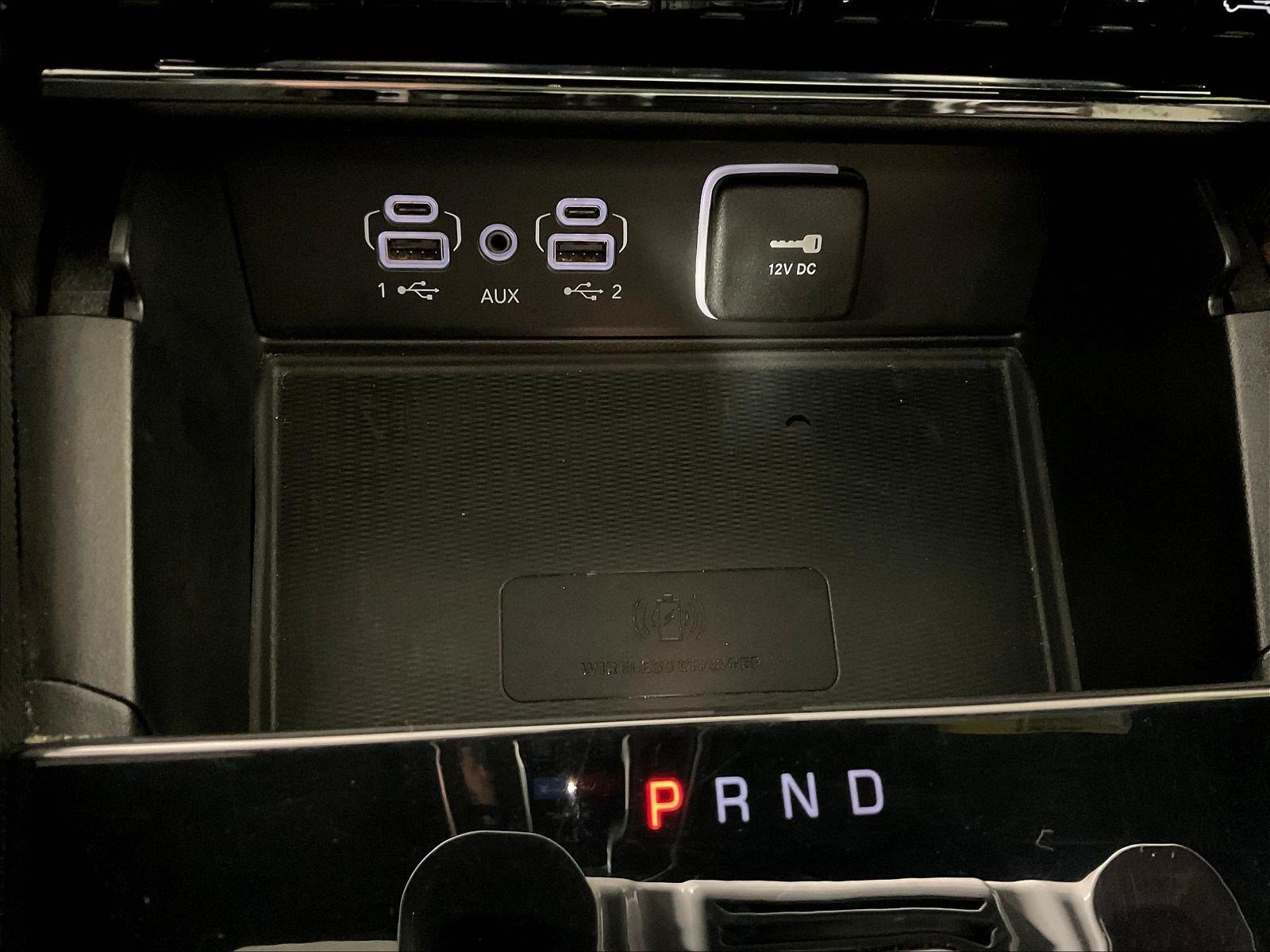 Used 2023 Jeep Grand Cherokee Altitude AWD/4WD image 16