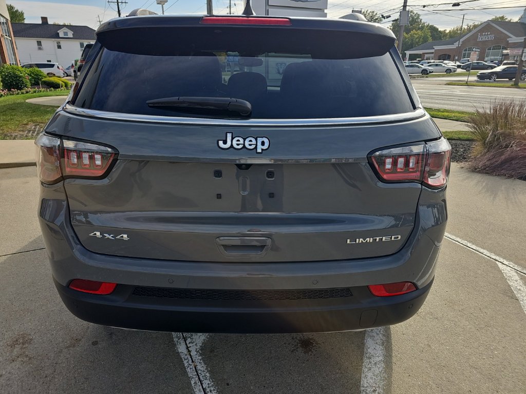 Certified 2023 Jeep Compass Limited AWD/4WD image 13
