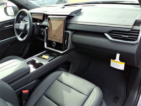 New 2026 GMC Acadia Elevation w/ Elevation Premium Package image 30