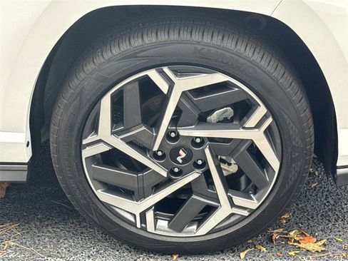 Used 2025 Hyundai Kona N Line S image 12