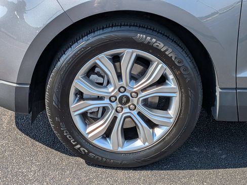 Used 2024 Ford Edge Titanium AWD/4WD image 10