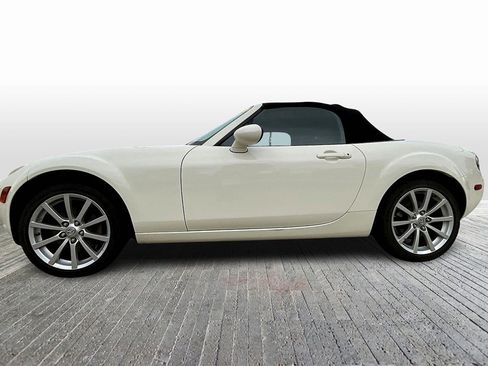 Used 2008 MAZDA MX-5 Miata Touring image 5